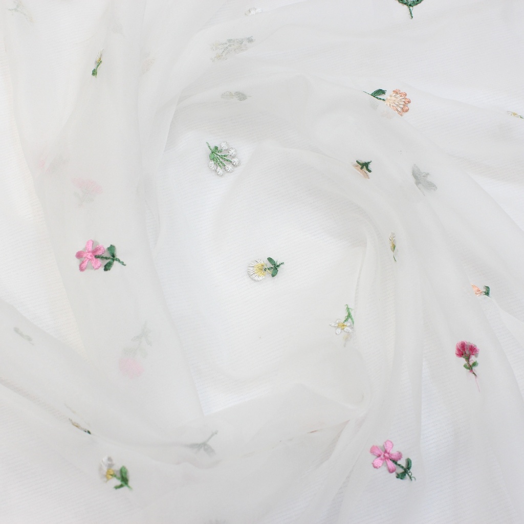 Pettite Flora Sheer Organza - 1 mtr